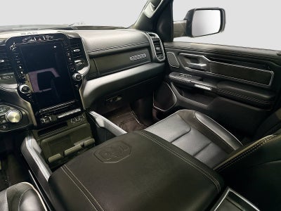 2020 RAM 1500 Laramie Crew Cab 4x4 6'4" Box