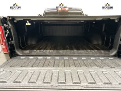 2020 RAM 1500 Laramie Crew Cab 4x4 6'4" Box