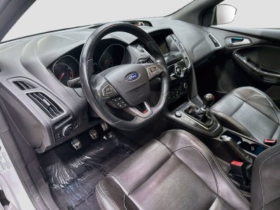 2017 Ford Focus ST ST