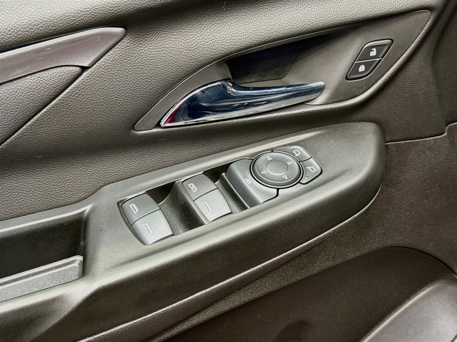2022 Chevrolet Bolt EV 2LT