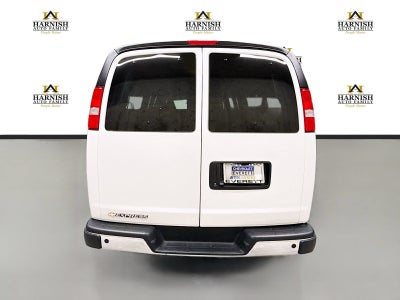 2025 Chevrolet Express Passenger 1LT