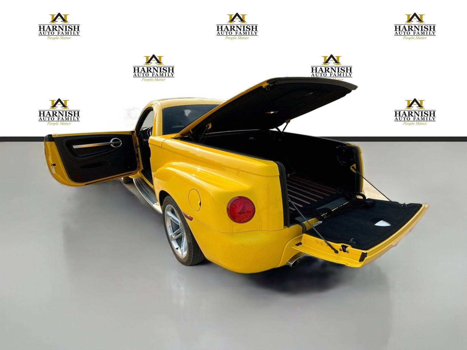 2003 Chevrolet SSR LS