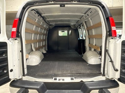 2025 Chevrolet Express Cargo WT
