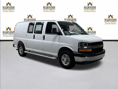 2025 Chevrolet Express Cargo WT