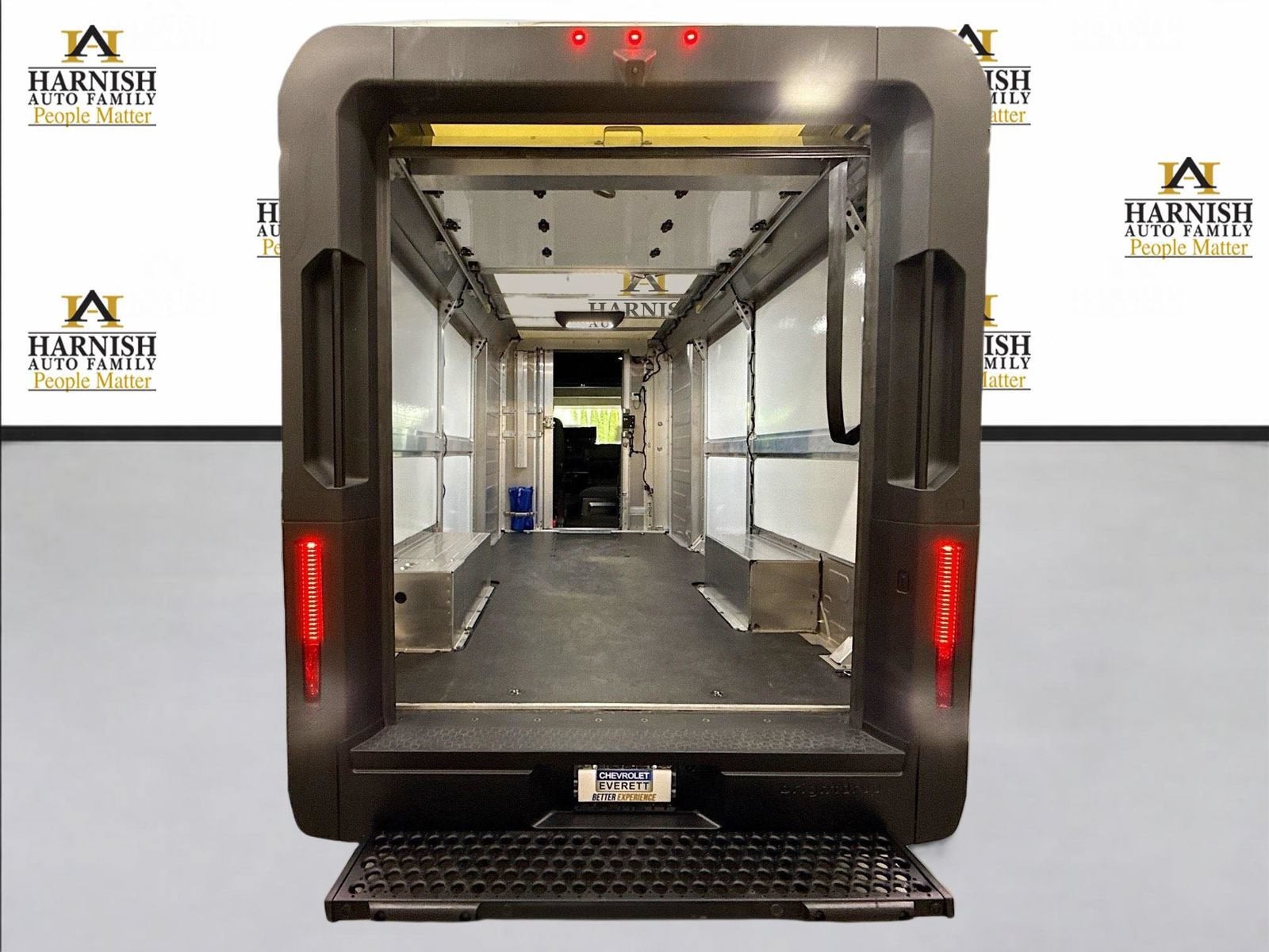 2023 BrightDrop Zevo 600 EJY