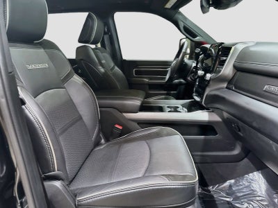 2024 RAM 3500 Laramie Crew Cab 4x4 8' Box