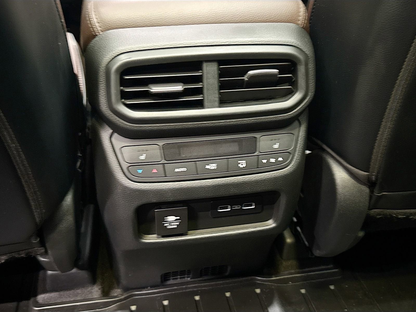 2023 Honda Pilot AWD Elite