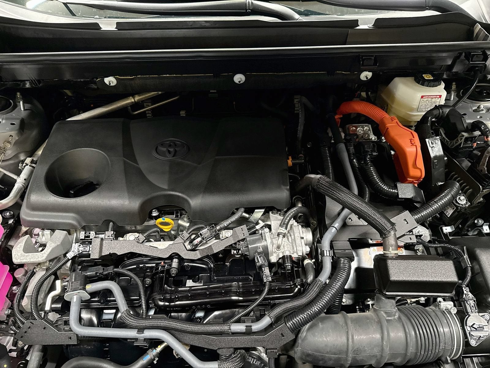 2023 Toyota RAV4 Hybrid XLE Premium