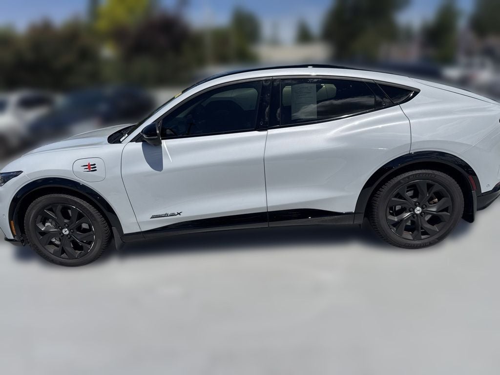 2022 Ford Mustang Mach-E Premium