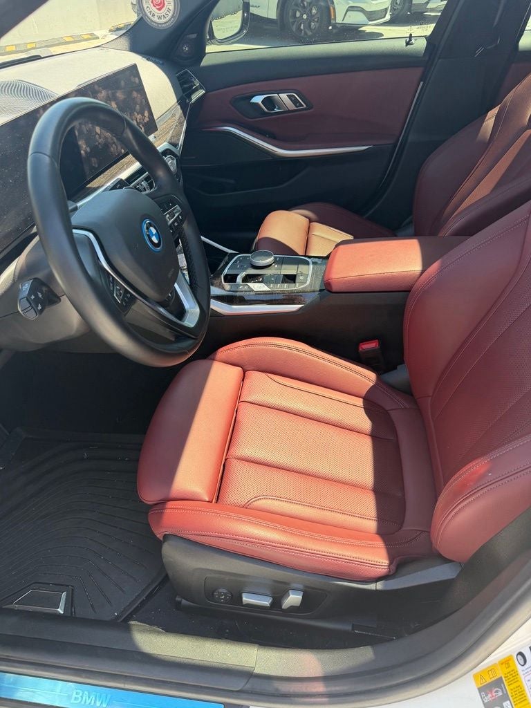 2023 BMW 3 Series 330e xDrive