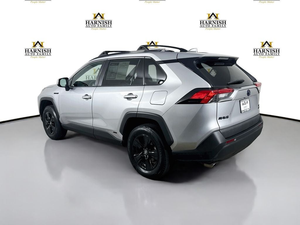 2021 Toyota RAV4 Hybrid XLE