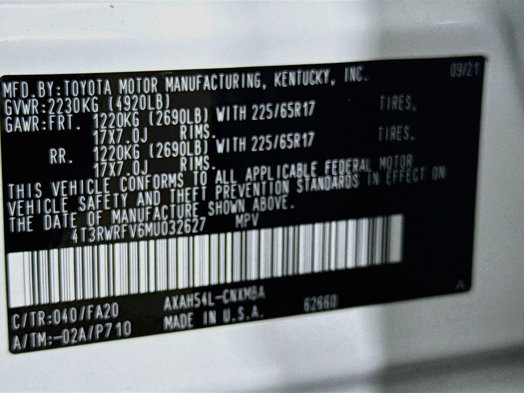 2021 Toyota RAV4 Hybrid XLE