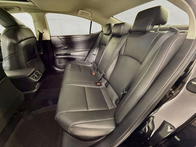 2024 Lexus ES 300h