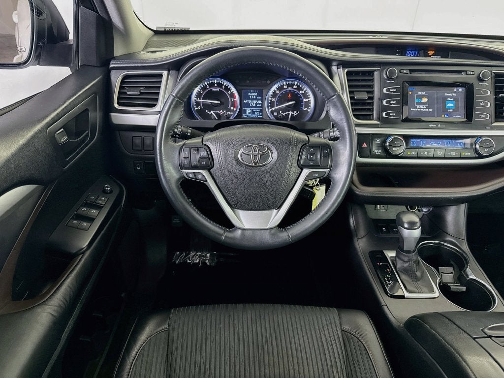 2015 Toyota Highlander LE Plus V6
