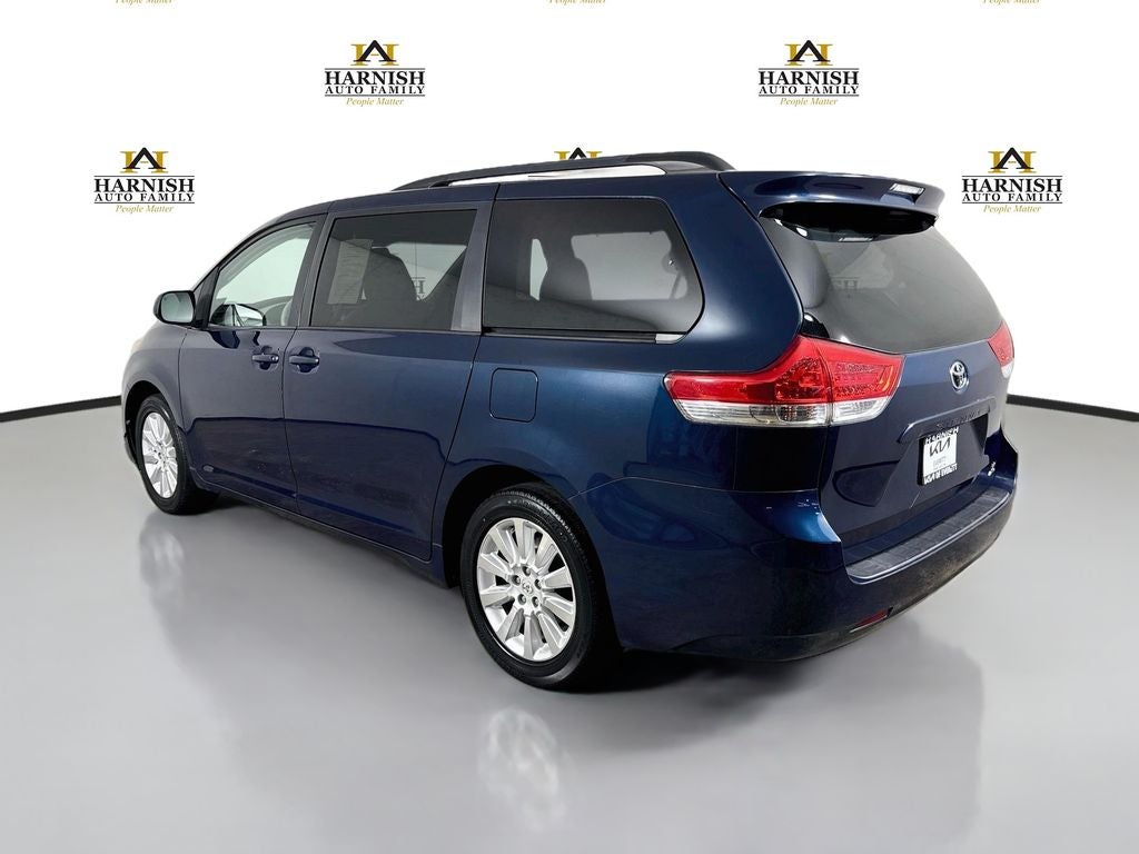 2011 Toyota Sienna LE
