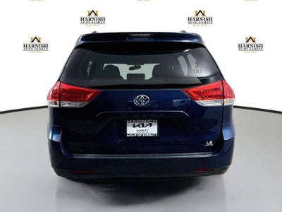 2011 Toyota Sienna LE