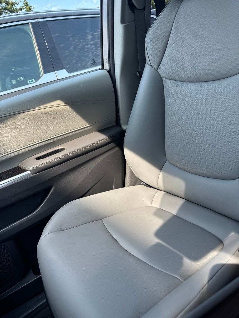 2022 Toyota Sienna XLE 7 Passenger