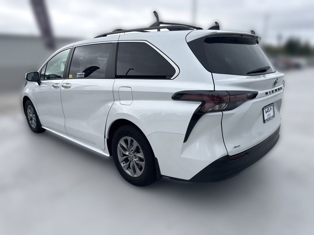 2023 Toyota Sienna XLE 7 Passenger