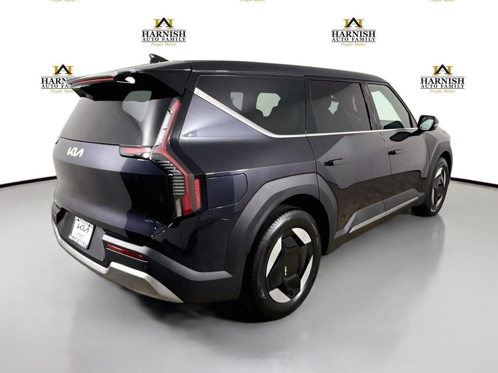 2026 Kia EV9 Light
