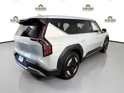 2026 Kia EV9 Light Long Range