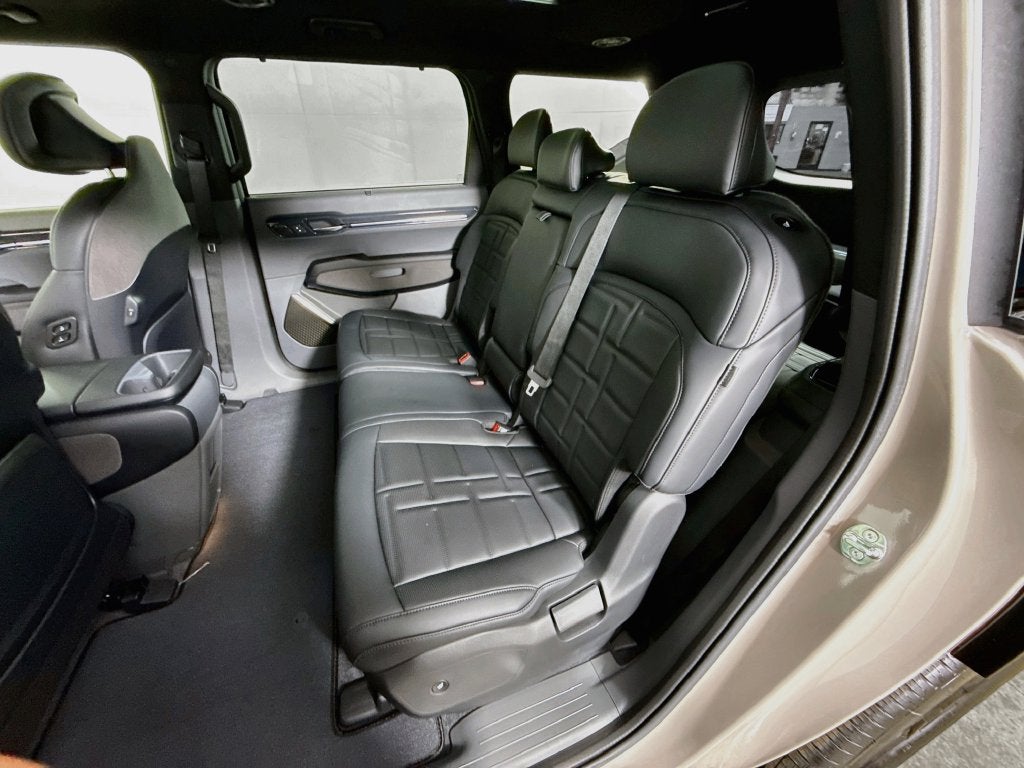 2026 Kia EV9 Land