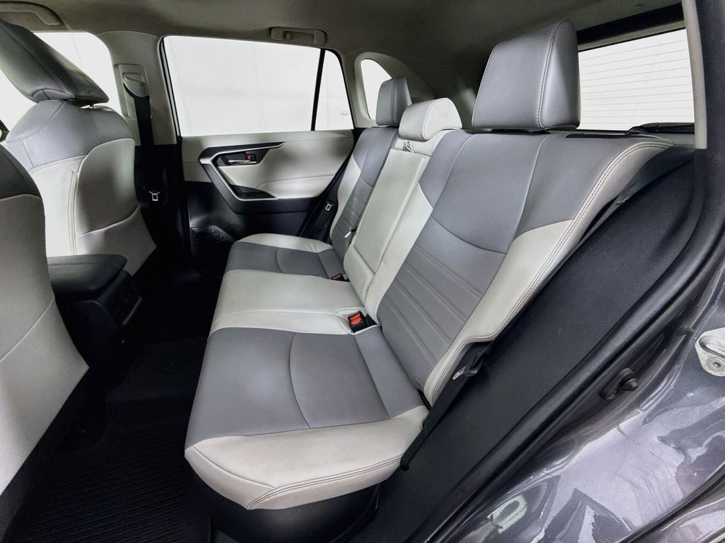 2021 Toyota RAV4 Hybrid XLE Premium