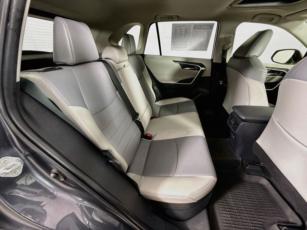 2021 Toyota RAV4 Hybrid XLE Premium