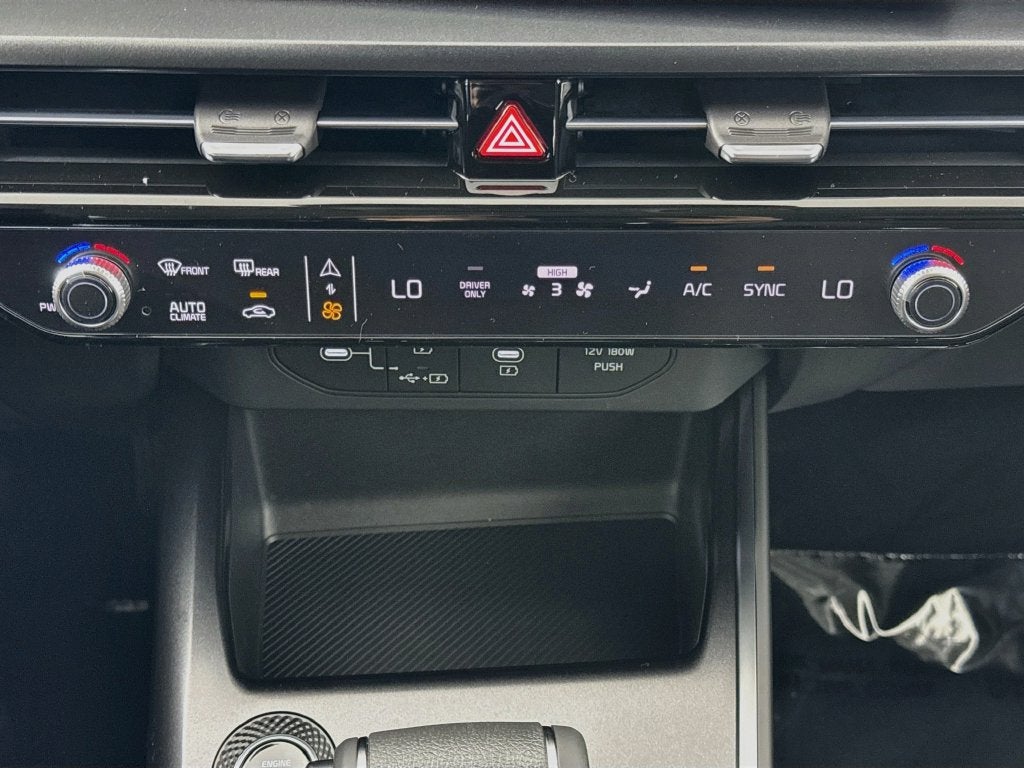 2027 Kia Niro LX