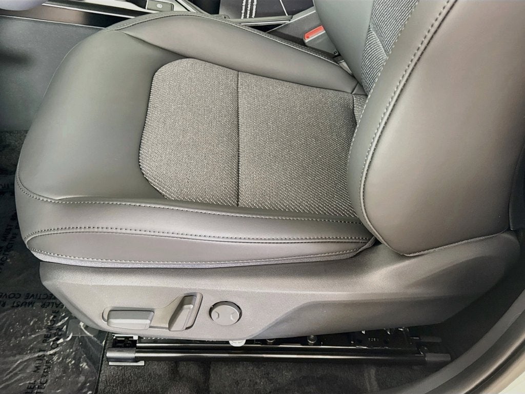 2027 Kia Niro LX