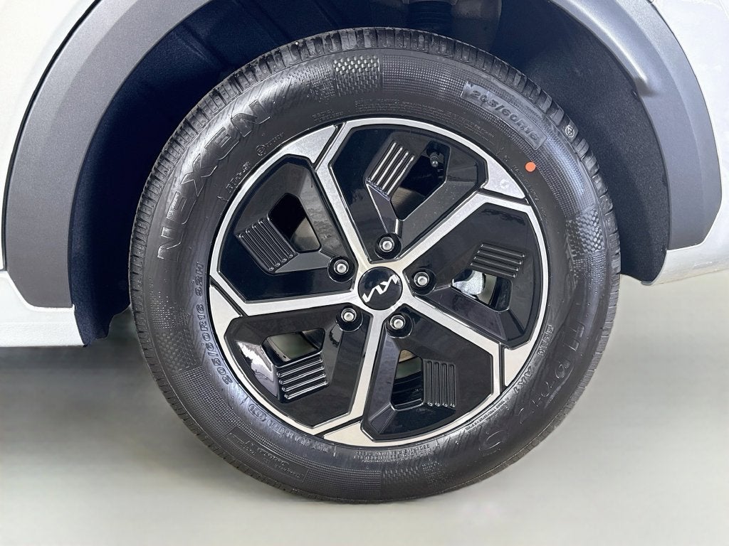 2027 Kia Niro LX