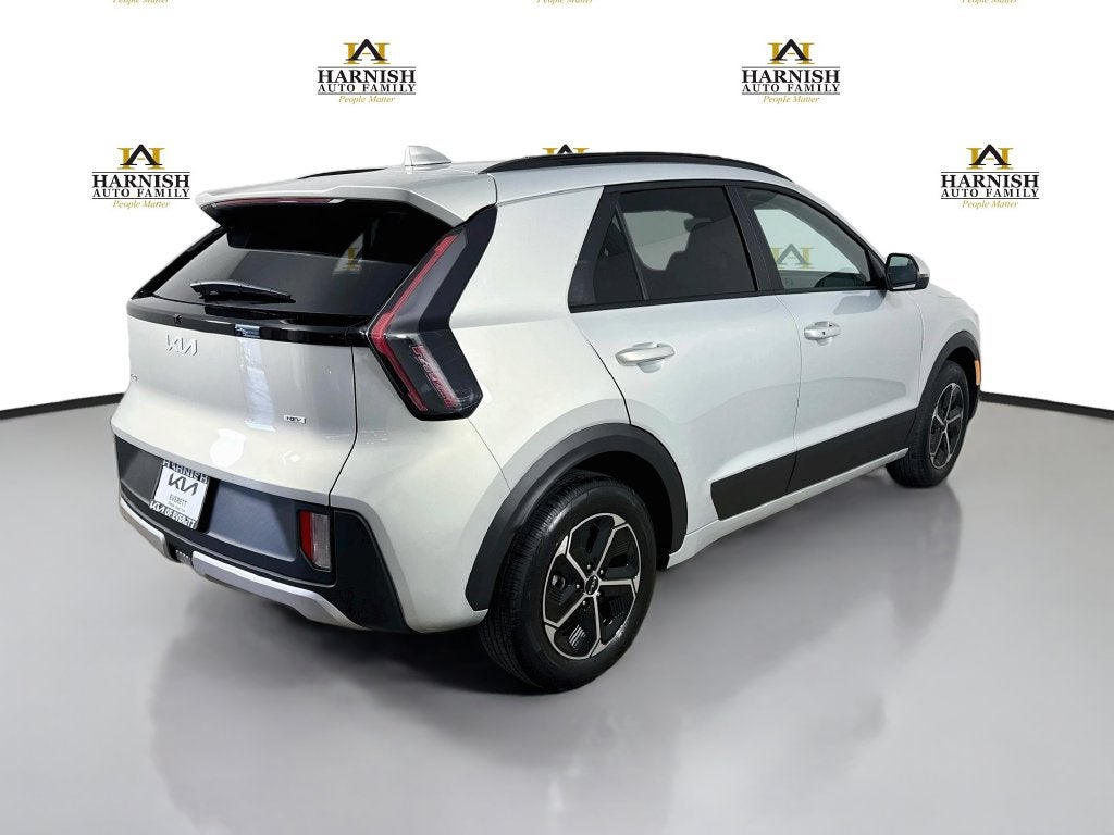 2027 Kia Niro LX