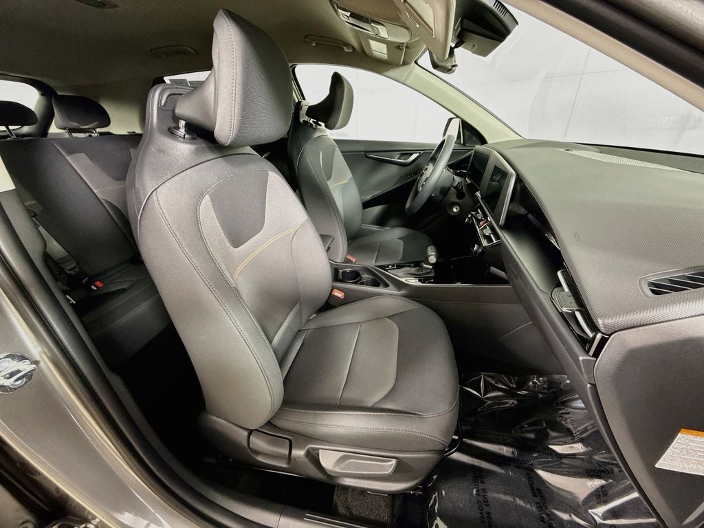 2026 Kia Niro LX