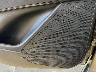 2027 Kia Niro SX