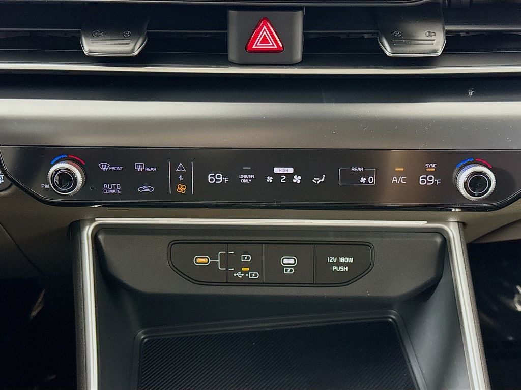 2026 Kia Carnival Hybrid LXS