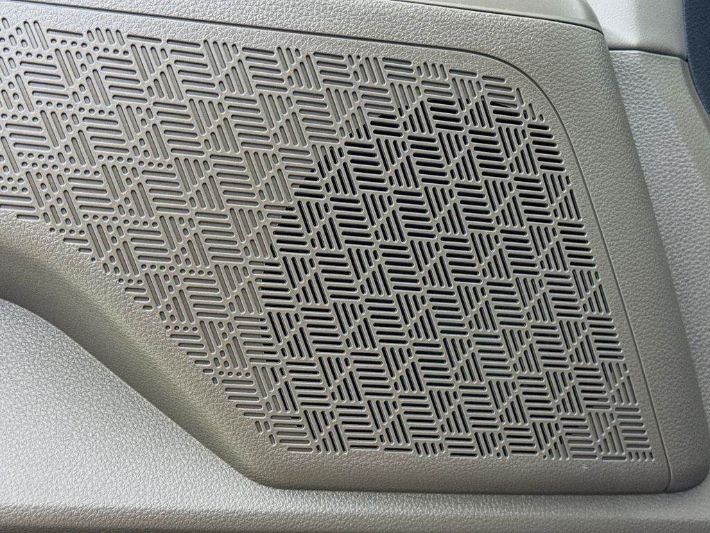 2026 Kia Carnival Hybrid LXS