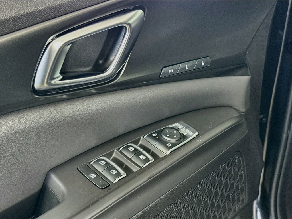 2027 Kia Carnival Hybrid EX