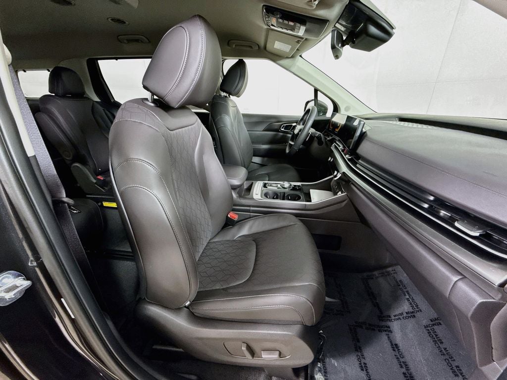 2027 Kia Carnival Hybrid EX