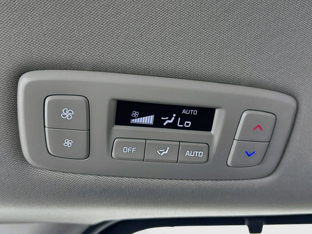2027 Kia Carnival Hybrid EX