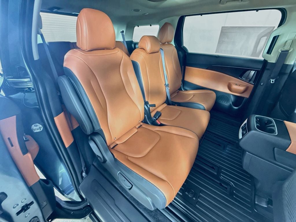 2027 Kia Carnival Hybrid SX