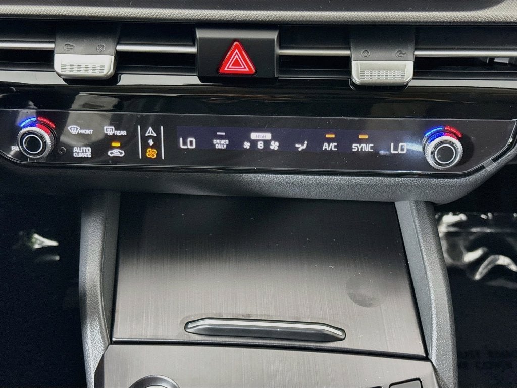 2027 Kia Sportage Hybrid S