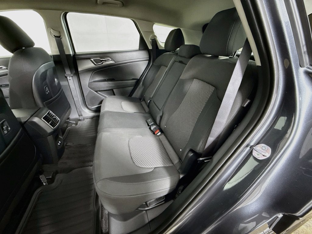 2027 Kia Sportage Hybrid S
