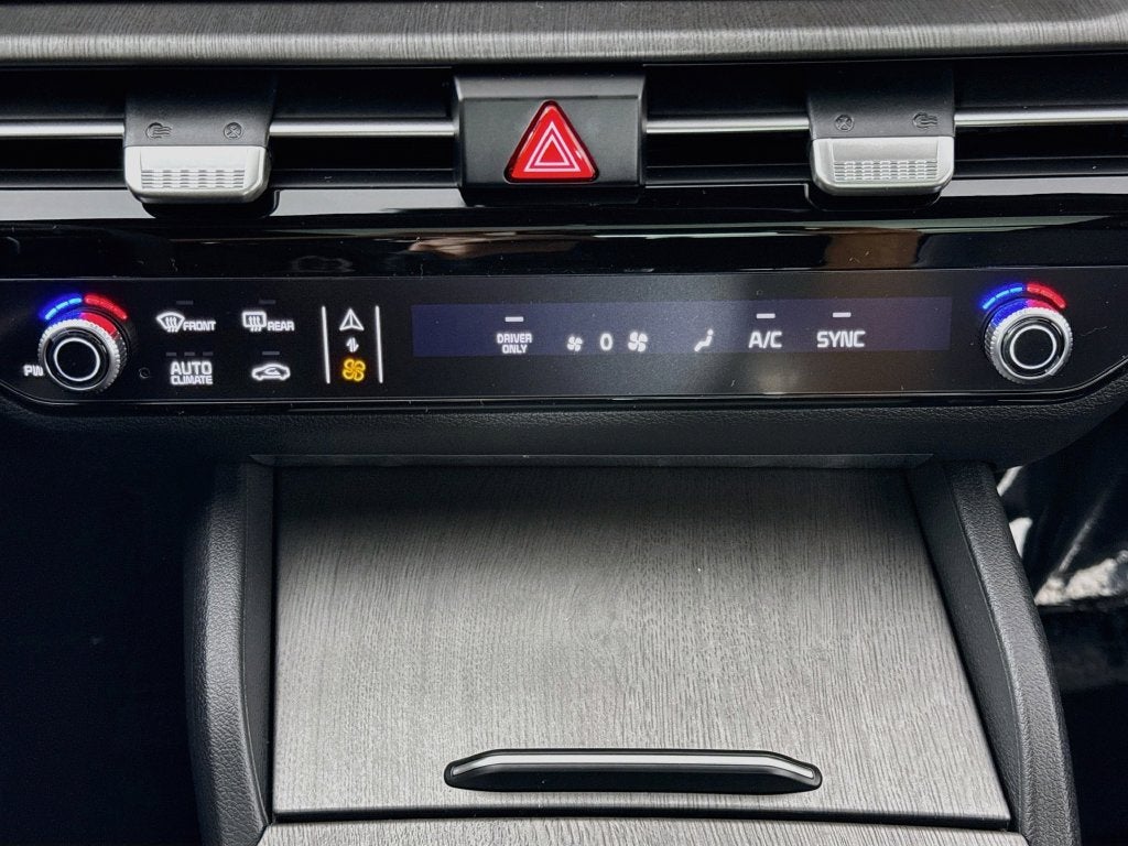2027 Kia Sportage Plug-In Hybrid X-Line