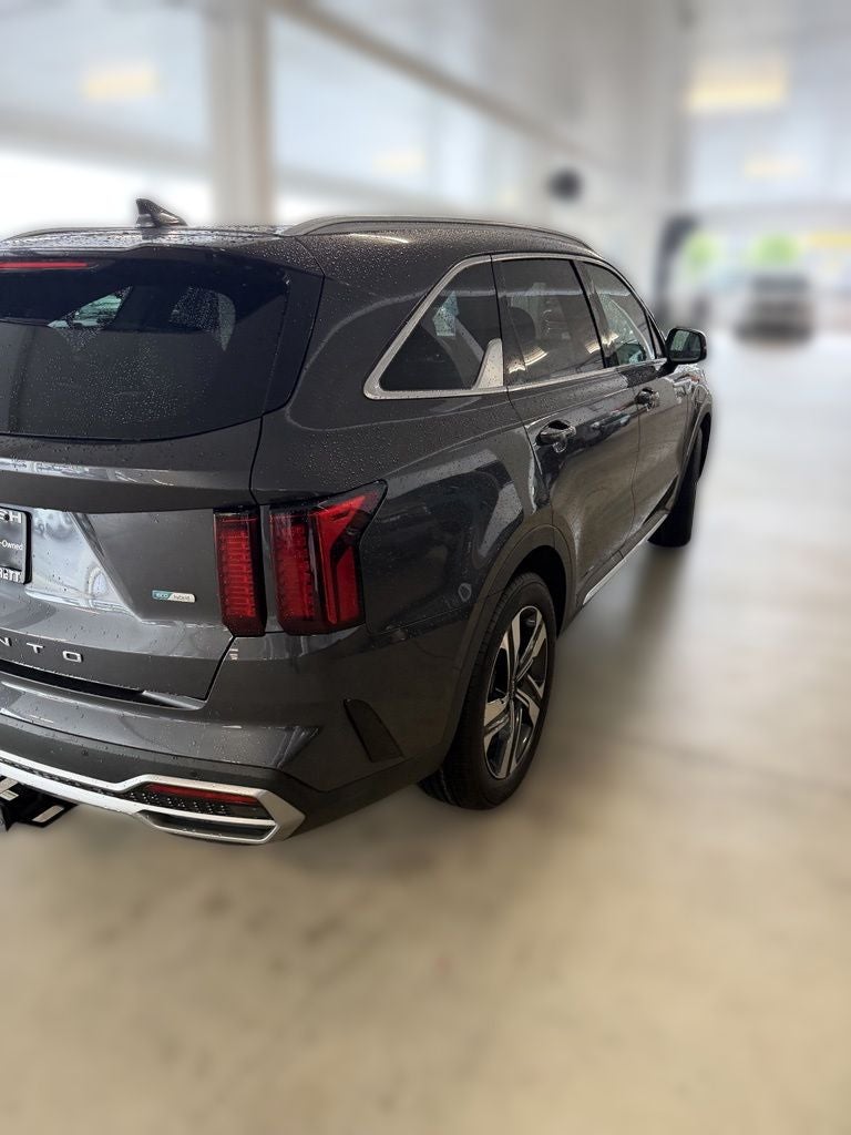 2022 Kia Sorento Hybrid EX