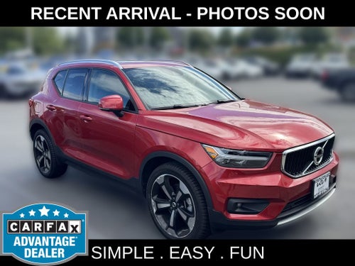2021 Volvo XC40 Momentum