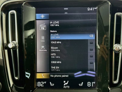 2021 Volvo XC40 Momentum