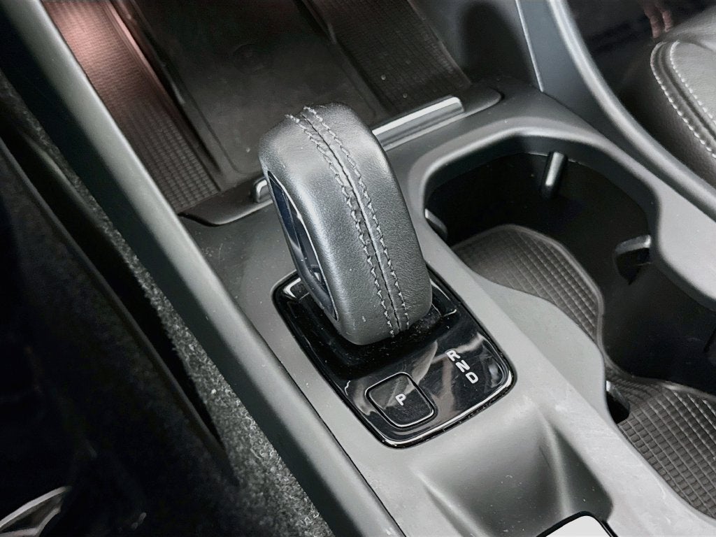 2021 Volvo XC40 Momentum