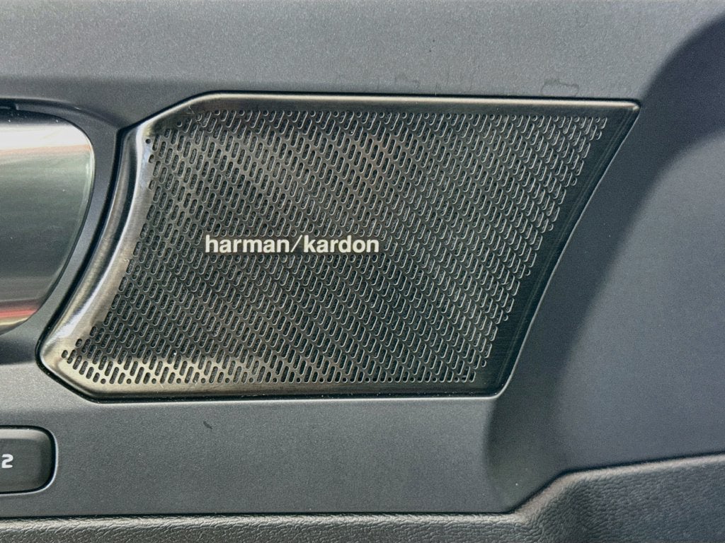 2021 Volvo XC40 Momentum