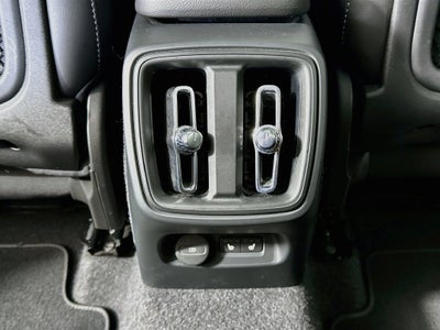 2021 Volvo XC40 Momentum