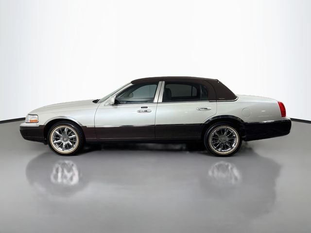 2007 Lincoln Town Car Signature