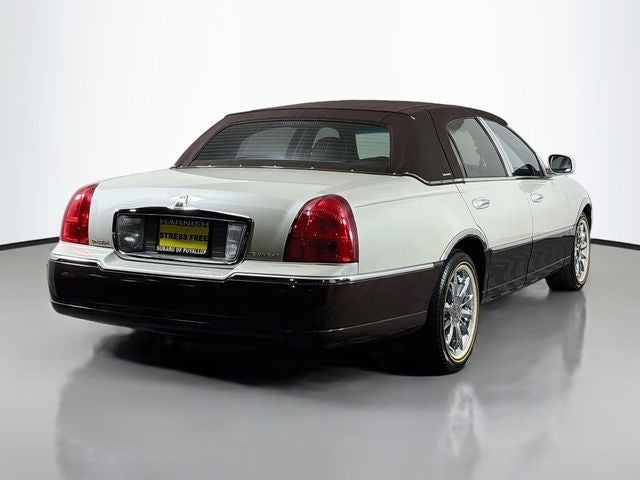 2007 Lincoln Town Car Signature